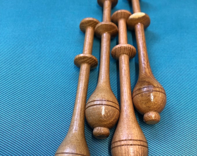 lacemaking bobbins