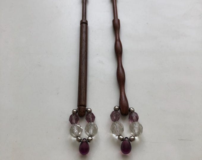 Lacemaking bobbins
