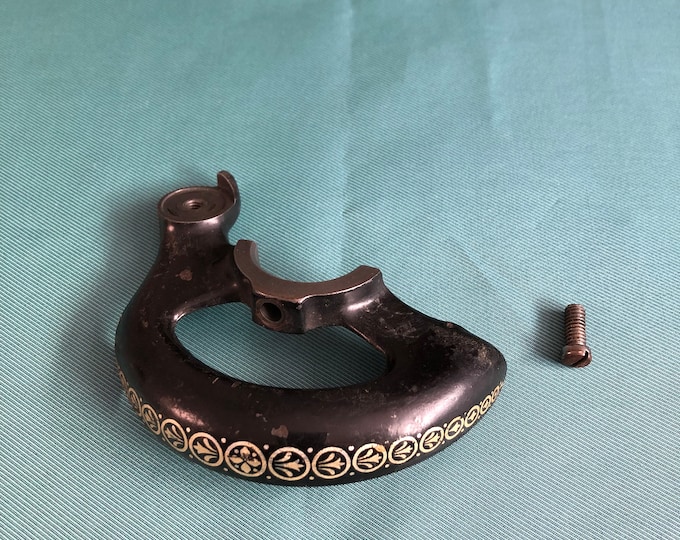 Singer Sewing Machine 28K belt pulley guard
