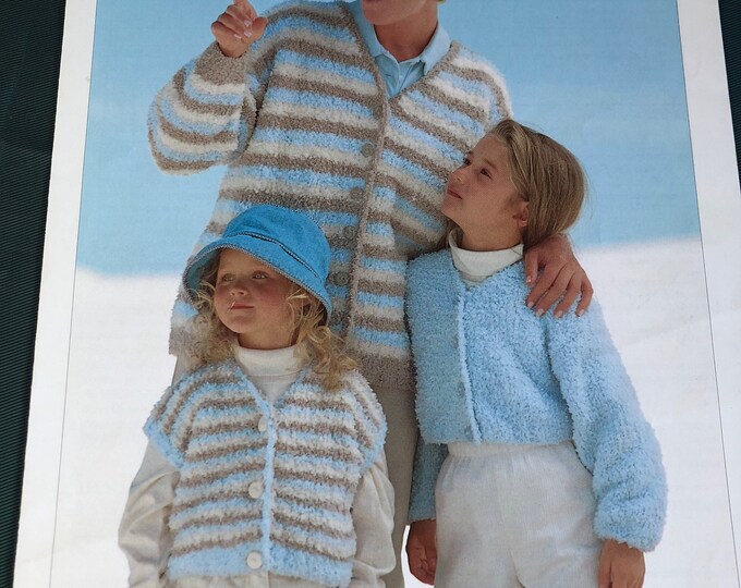 Paper vintage knitting Pattern Sirdar snowflake 5518