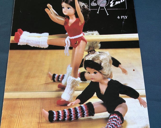 Paper, vintage knitting Pattern, Emu, Sindy's exercise kit