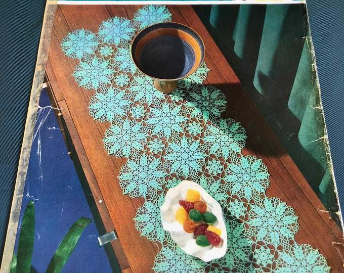 Vintage crochet booklet