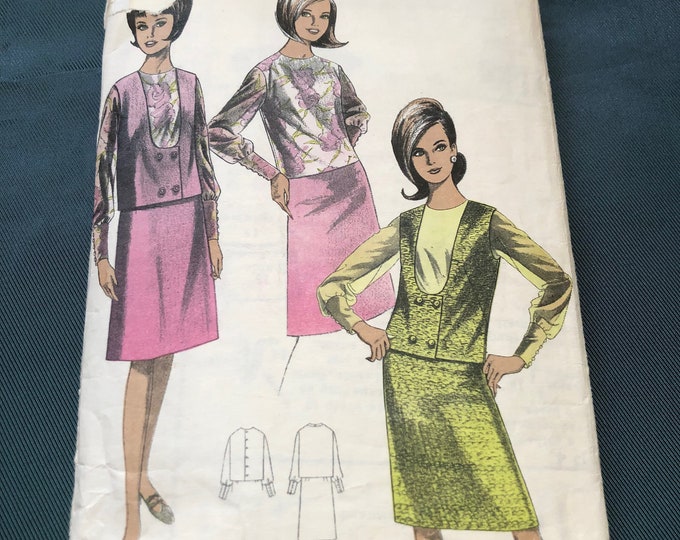 Ladies skirt, jacket and blouse sewing pattern, Vintage, factory cut, complete, unmarked, Maudella 5355