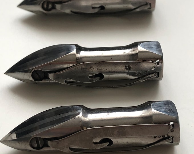 Bullet Shuttle for Singer 27K, 127K, 128K