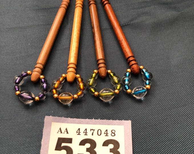 Lacemaking bobbins