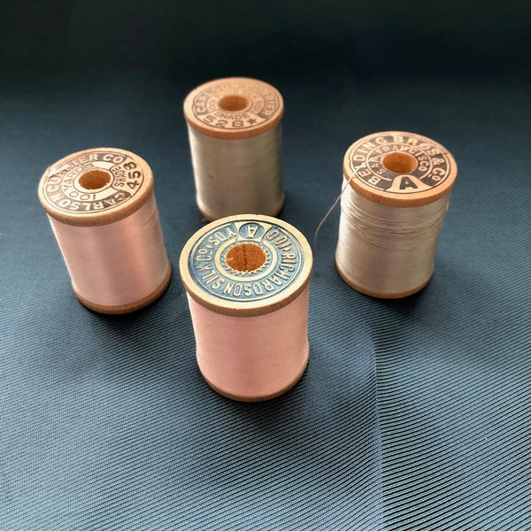 Hilos de seda vintage: 4 carretes de 100 yardas cada uno