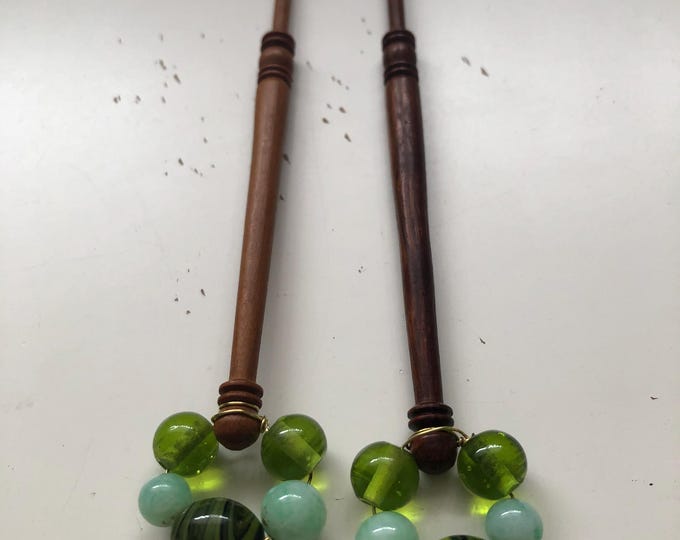 Lacemaking bobbins