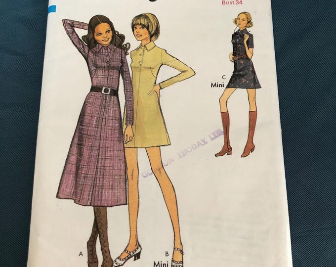 ladies, girls vintage dress paper Sewing Pattern, Factory Folded, Style 2943