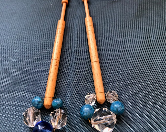 Lacemaking bobbins