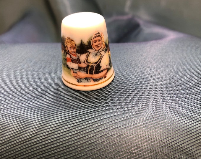 Vintage Thimble - Mother and Child