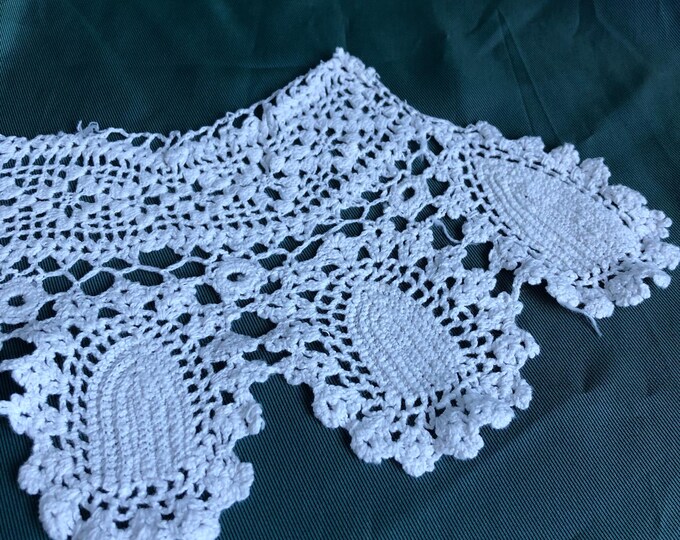 Vintage white crochet lace, extra wide lace