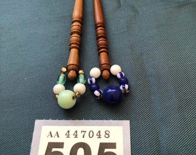 Lacemaking bobbins