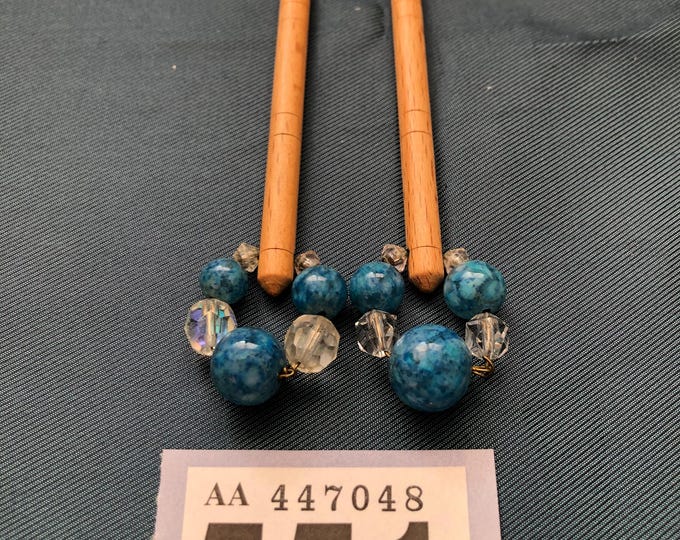 Lacemaking bobbins