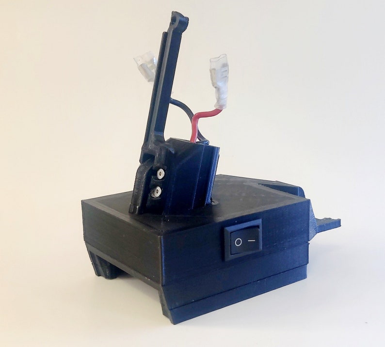 dyson battery adaptor milwaukee