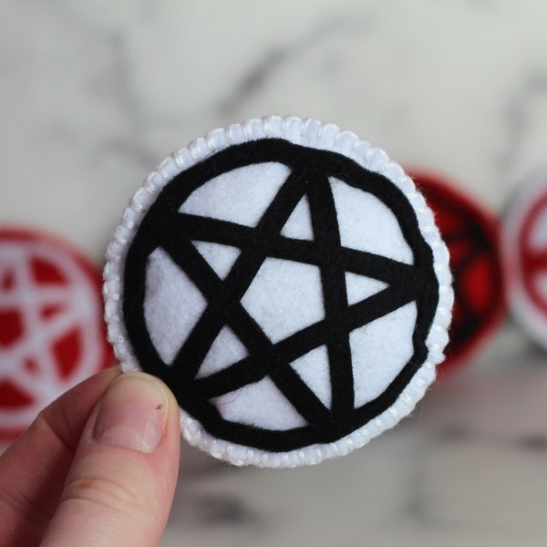 Pentacle Pentagram Catnip Cat Toy, Gothic Pagan Witchcraft Occult Goth Pet Toy, Black, Red and White Cat Toy, Vegan Felt