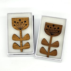 Orla kiely shop brooch