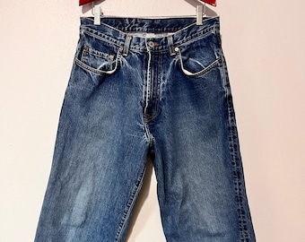 Lucky Brand relaxed fit size 33 short