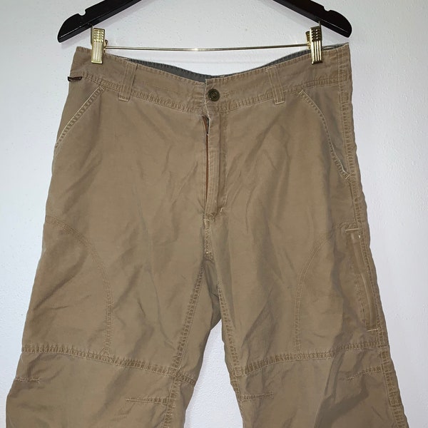 Kuhl Dry cargo shorts men’s size 32