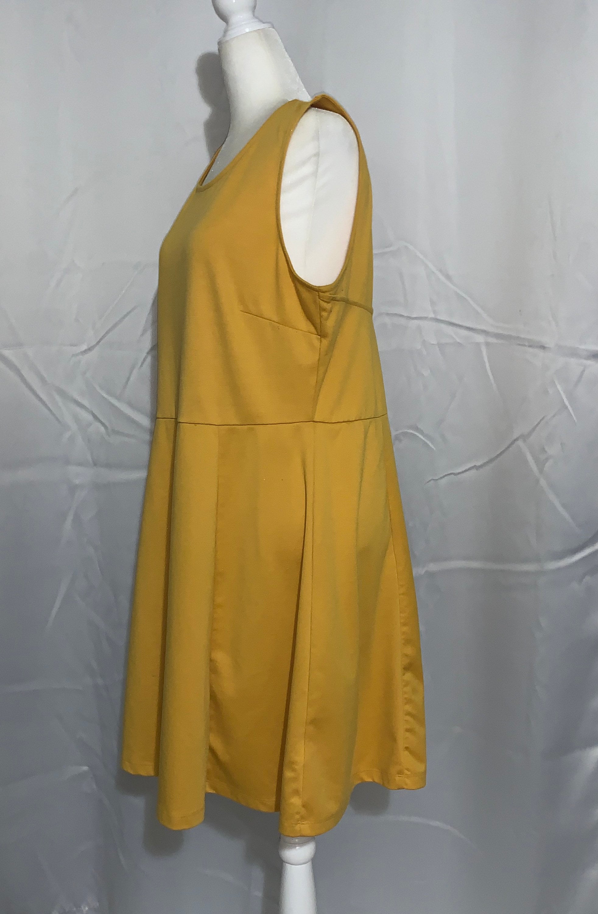 h&m yellow skater dress H&M | Dresses | Hm Sunny Sleeveless Pleated Fit Skater Dress