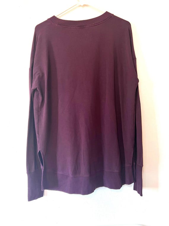 Athleta crew neck pullover size large - image 2