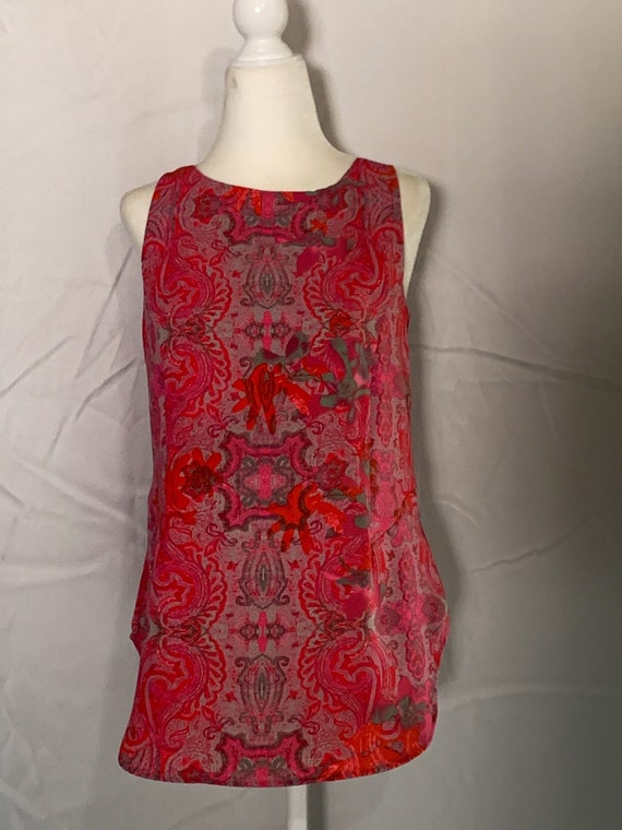 Cabi pink/red sleeveless top extra small