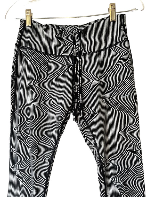 Nike Running Capris With Drawstring Nike Dri-fit Capri Leggings Small