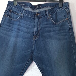 Lucky Brand Handcrafted Blue Jeans Size 