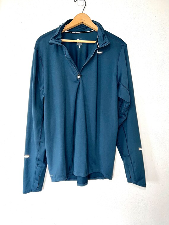 Nike running pullover size large - image 2