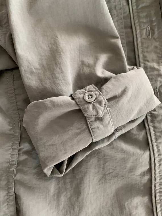North face medium button down - image 9