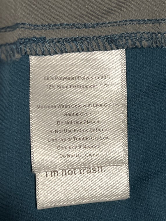 Golite jacket size medium - image 5