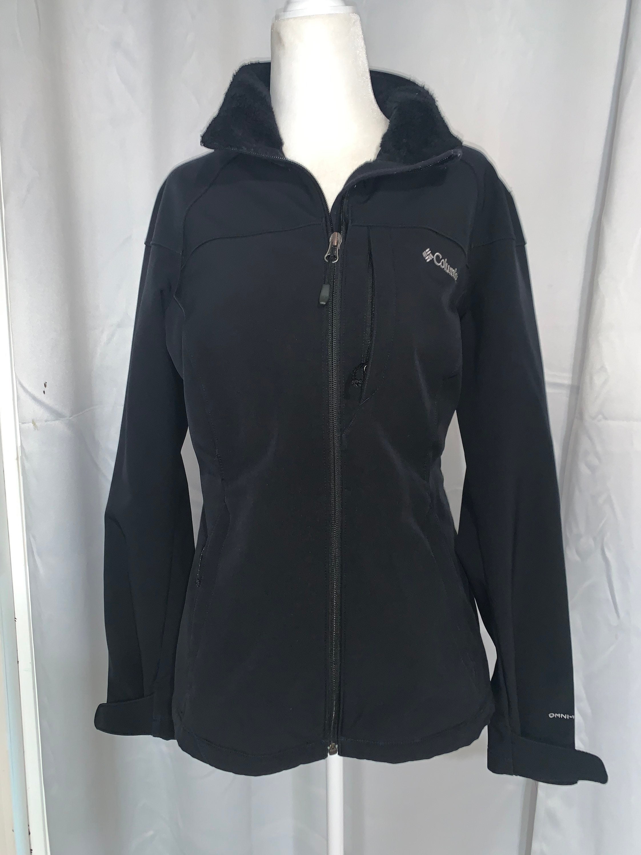 Columbia omni wind clearance block women's jacket