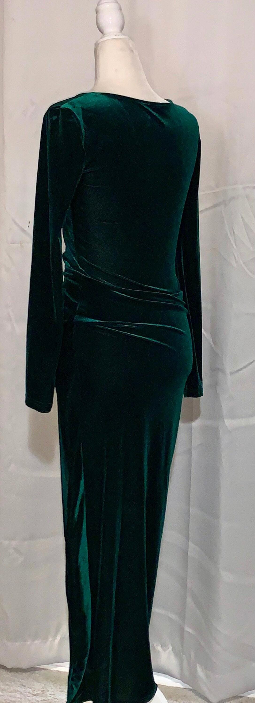 fashion nova green velvet dress Fashion Nova Velvet Love, Sex Magic Maxi Length Hunter Green Dress Xs