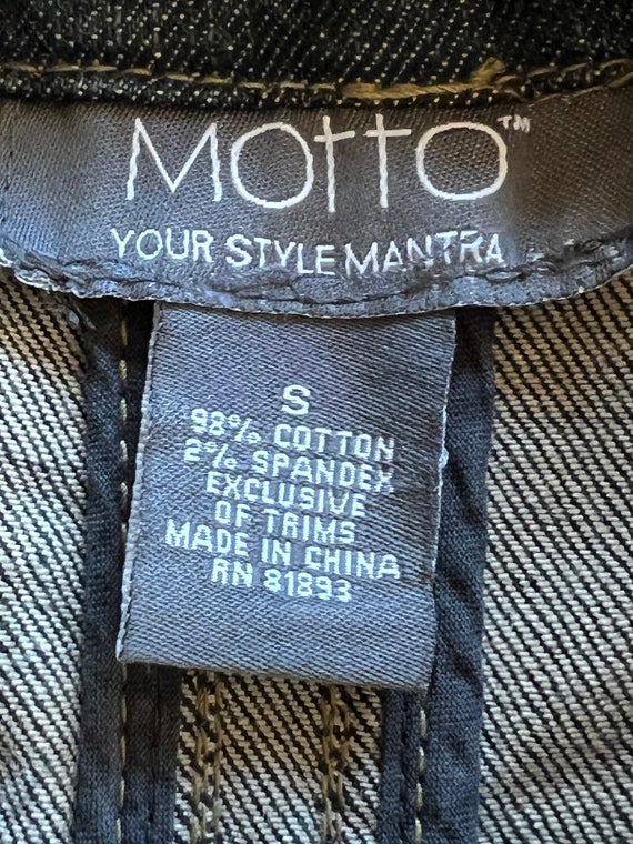 Motto denim jacket size small - image 10