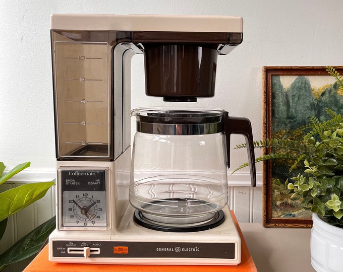 Vintage 1970s GE General Electric Coffeematic Brew Starter 10 Cup Electric Coffee Maker, Retro