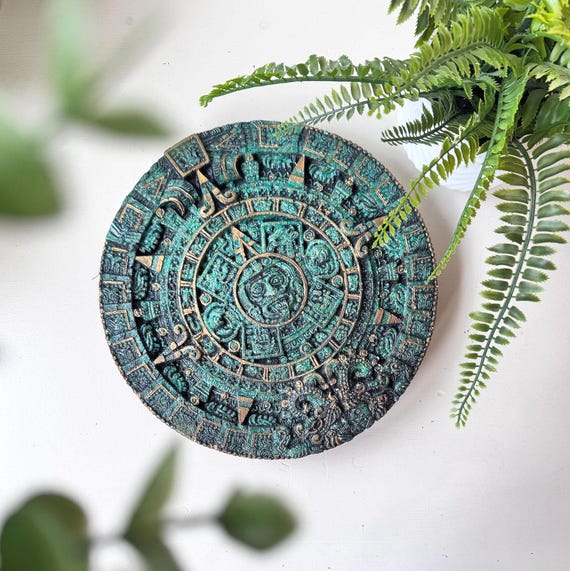 Vintage 1950s Aztec Sun Stone Wall Plaque: Malachite & Resin, Gold