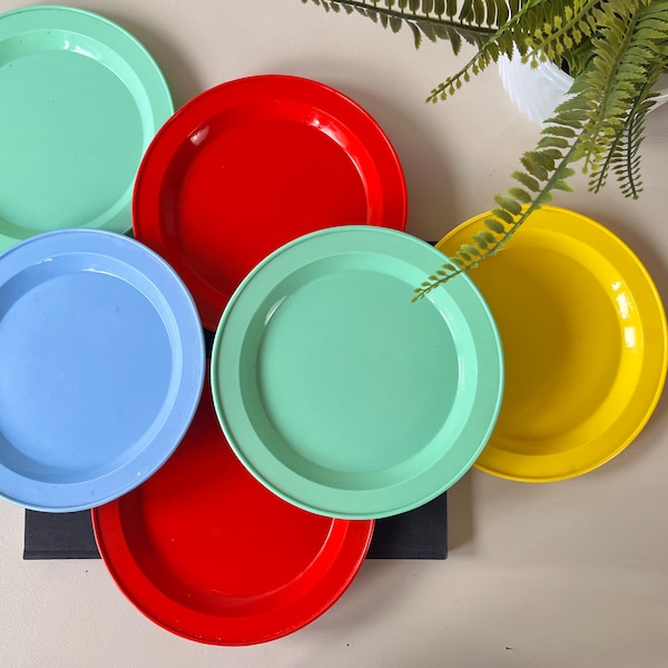 Vintage 1980s G.P.L. Canadian Plastic Plates, Set of 6, Colourful 12" Plates, Durable Dinnerware, Camping Dishes, GLP, Made in Canada