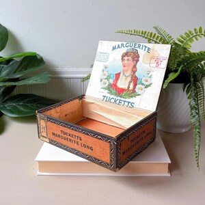1930's tobacco tin - Etsy 日本