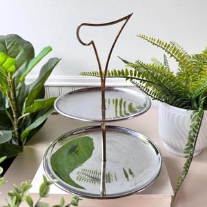 Vintage 1960er Silber Serviertablett, MCM Mid Century Starburst Geätztes Chrom Tablett, Bar Barwagen Display, Dessert Stand, Atomic Tablett