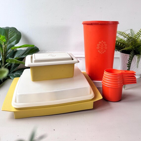 Vintage 1970s Tupperware Kitchen Storage Set of 14, MCM Mid