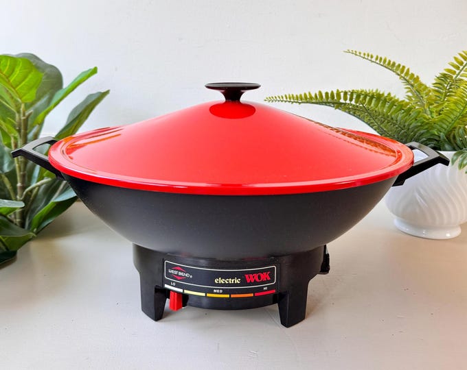 【セール 登場から人気沸騰】 Stainless Steel Wok Tupperware Culinary Collection Chef 調理器具