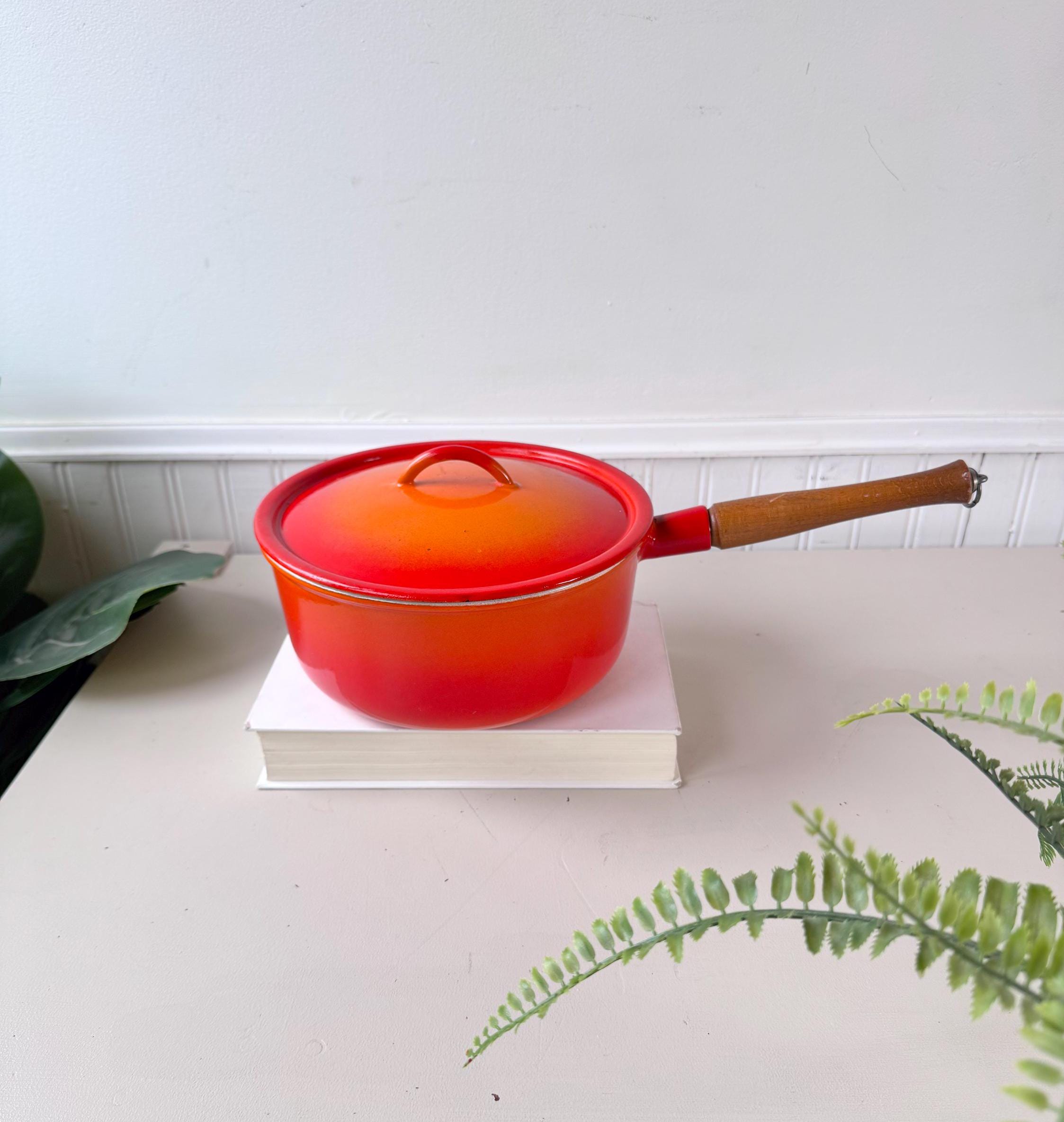 Descoware Model 80-E 22 Cast Iron Pot, Vintage 1960s Belgium