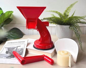 Tomato Press Sauce Maker, Vintage 1980s Italian Rigamonti Passatutto Veloce Red Food Mill, New in Box