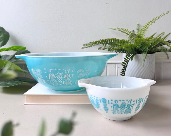 Pyrex Butterprint Set Vintage 1960s Pyrex Butterprint Cinderella Mixing Bowls, Set of 2, MCM ...