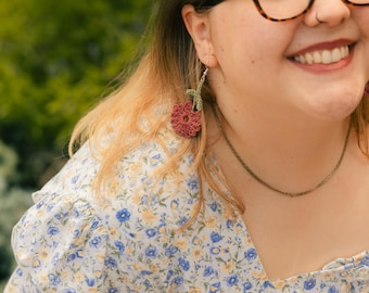 Crochet Earrings - Maroon Flower Earrings, Cottagecore, Gift for Her, Unique Jewelry, Handmade Earrings, Delicate Earrings, Everyday Jewelry