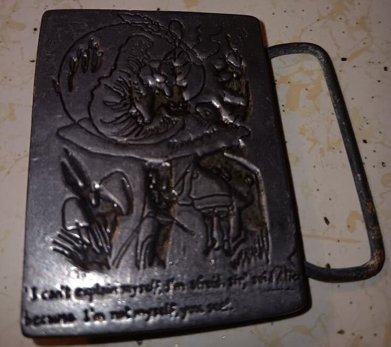 Alice In Wonderland Belt Buckle Vintage 1974 Bras… - image 3