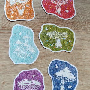 Pegatinas holográficas de vinilo monocromáticas con forma de hongo estrellado (juego o individuales) - Pegatinas caprichosas de hongos de brujas