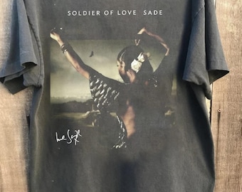 T-shirt graphique Sade Adu, T-shirt Sade vintage, chemise Sade des années 90, chemise de fans de musique, T-shirt Sade Adu, cadeau pour homme, couleur confort pour femme