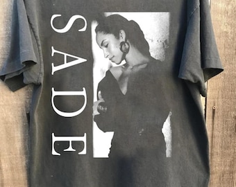 T-shirt graphique Sade Adu, T-shirt Sade vintage, chemise Sade des années 90, chemise de fans de musique, T-shirt Sade Adu, cadeau pour homme, couleur confort pour femme