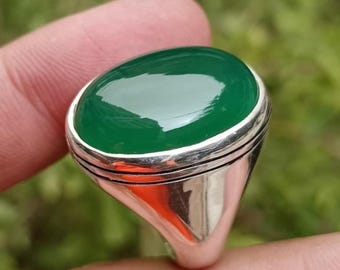 Natural Yemeni Dark Green Aqeeq Ring 925 Sterling Silver Oval Shape Green Agate Akik Ring Handmade Sabz Aqeeq Ring For Men Anniversary Gift