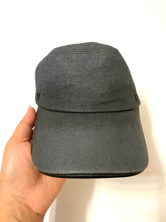 HERMÈS Gray Linen Cap Hat Size 59 